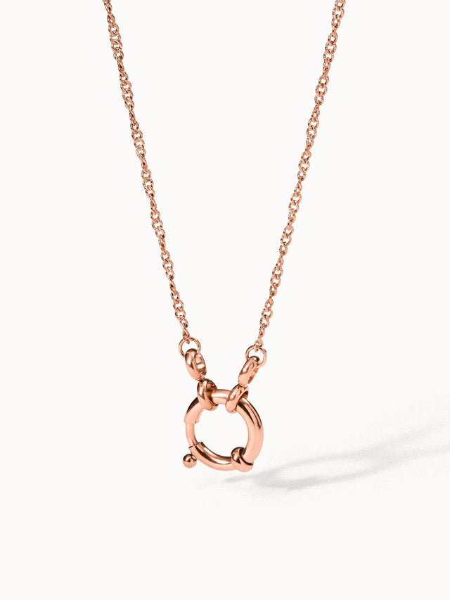 PURELEI Lokahi Charm Kette in Roségold, filigrane Kette mit rundem Charm-Verschluss, elegant und dezent, nickelfrei.
