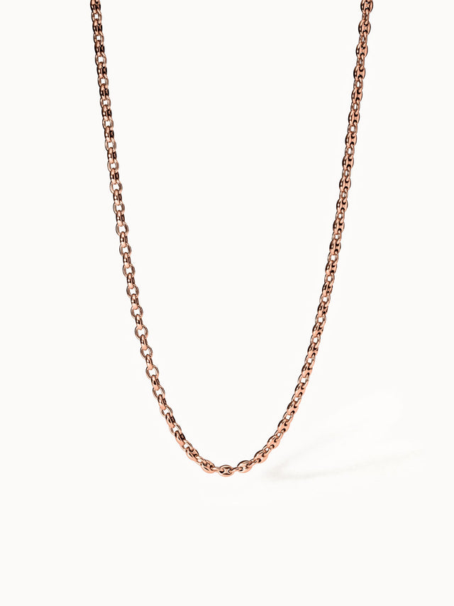 Roségoldene Kette mit ovalen Gliedern, elegant und zeitlos, von PURELEI.