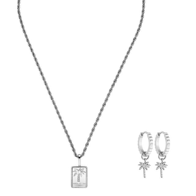 Silberne Kette mit Palmenanhänger und Ohrsteckern von PURELEI, elegant und tropisch.