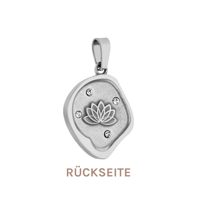 Silberner Lotus-Anhänger mit funkelnden Details von PURELEI, elegant und modern.