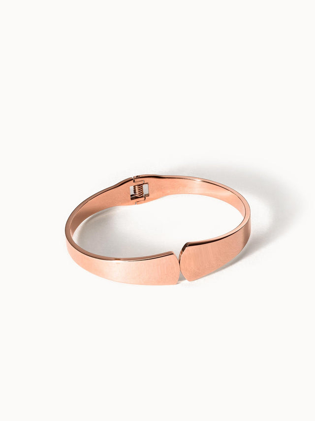 Roségoldenes Armband mit elegantem Design von PURELEI, minimalistisch und modern.