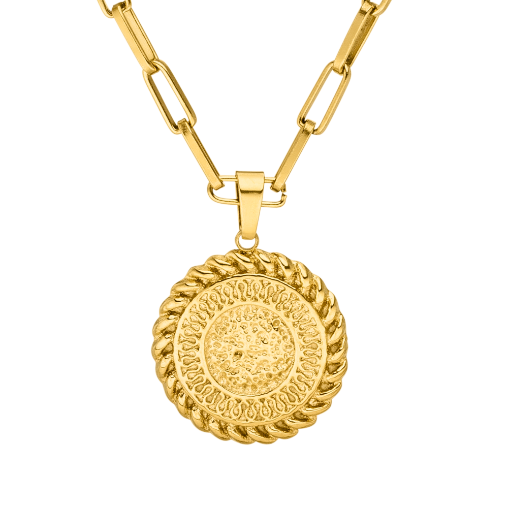 PURELEI Waina Kette aus 18K vergoldetem Edelstahl mit filigran geprägtem Charm, elegant und zeitlos.