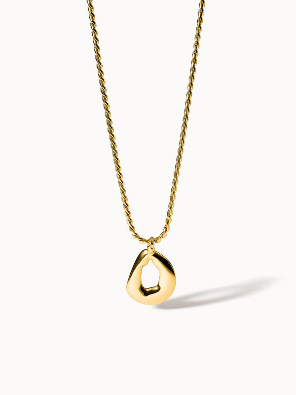 {"color":"Gold", "type":"lead_image"}