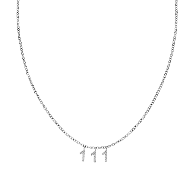 111 Kette aus nickelfreiem Silber mit Zirkonia-Zahlenanhängern, filigrane Ankerkette, zeitlos elegant – Vicky