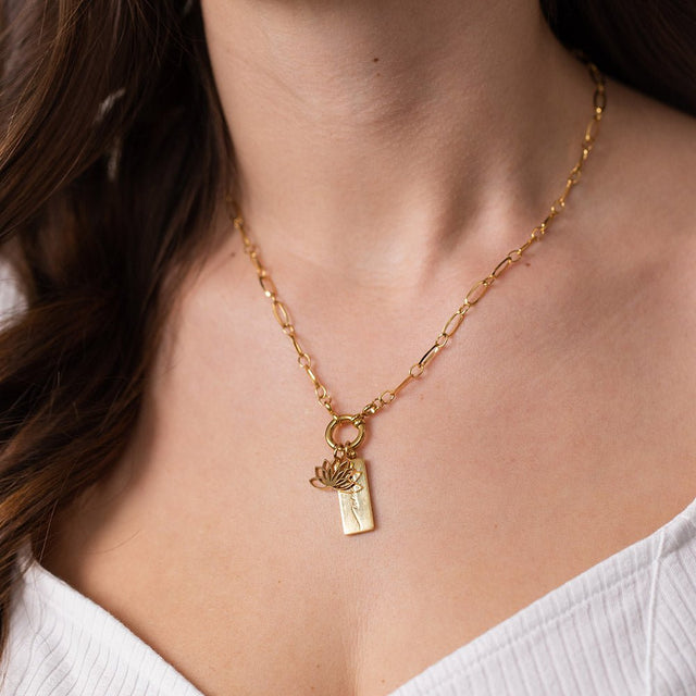 Lotus Charm - INT PURELEI