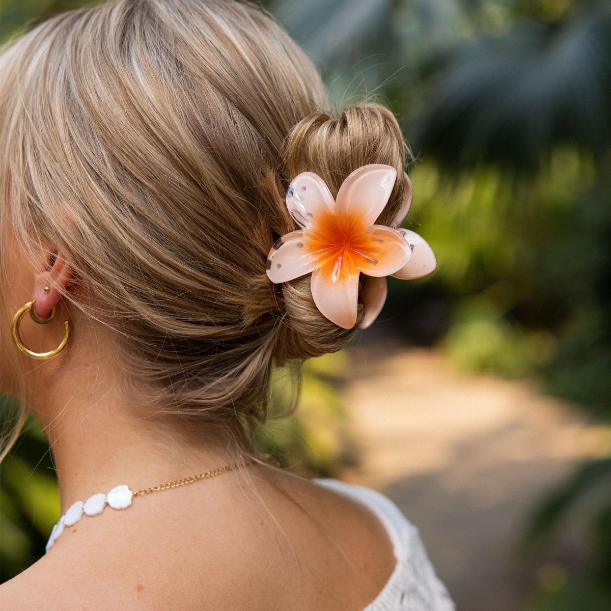 Lotus Hair Clip - INT PURELEI